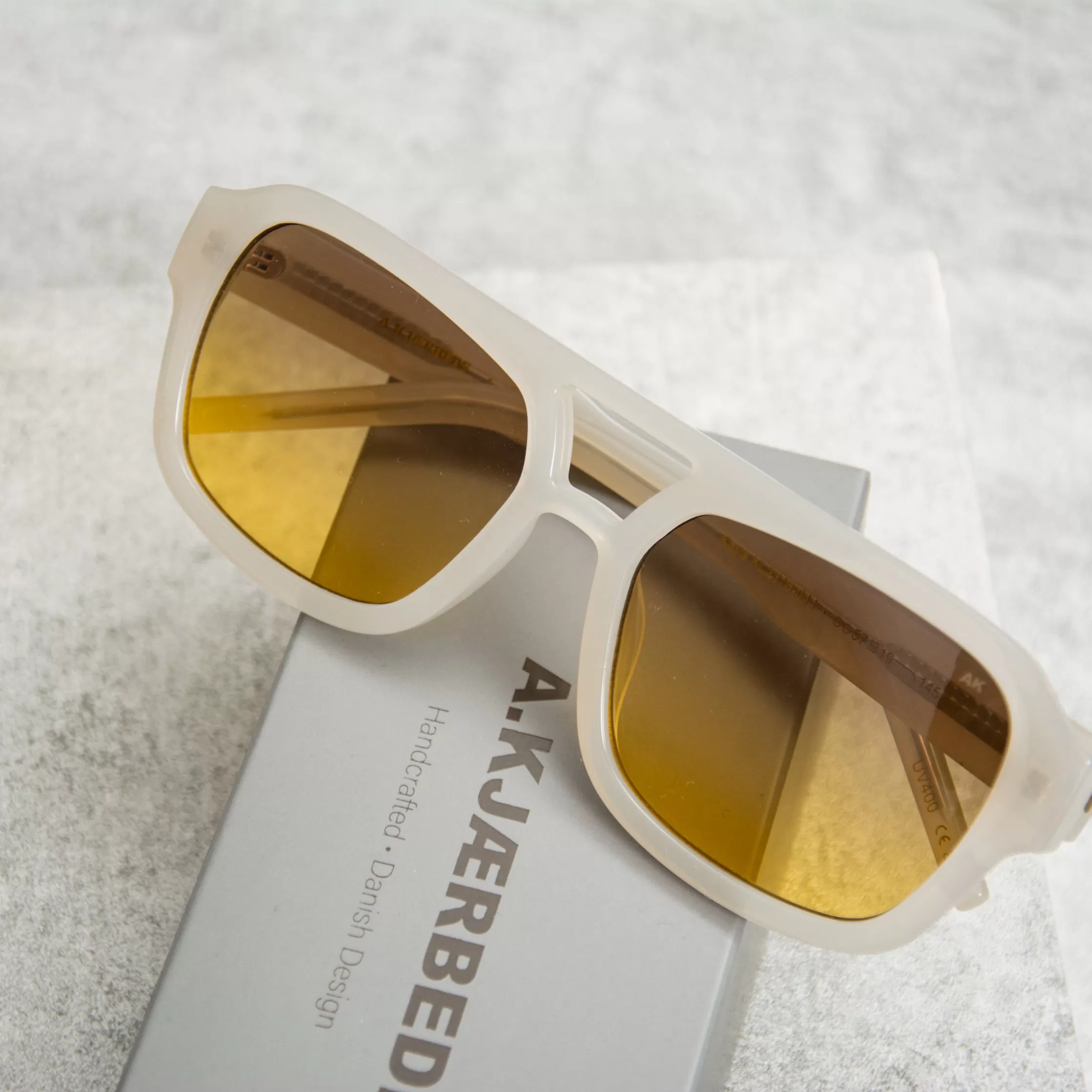 A Kjaerbede Kaya KL2316-011 Sunglasses - Cream Bone