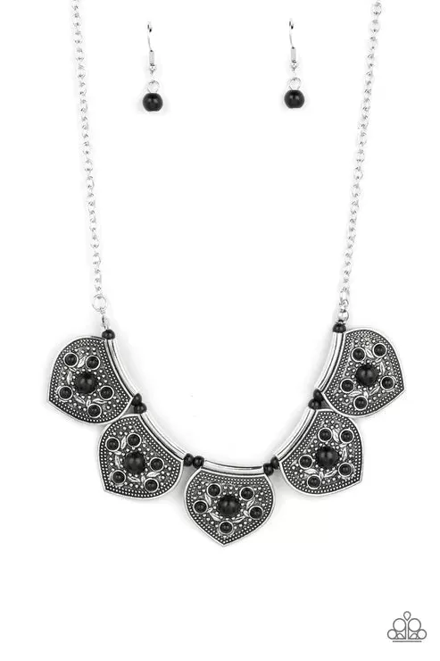 Badlands Basin Black Necklace - Paparazzi Accessories