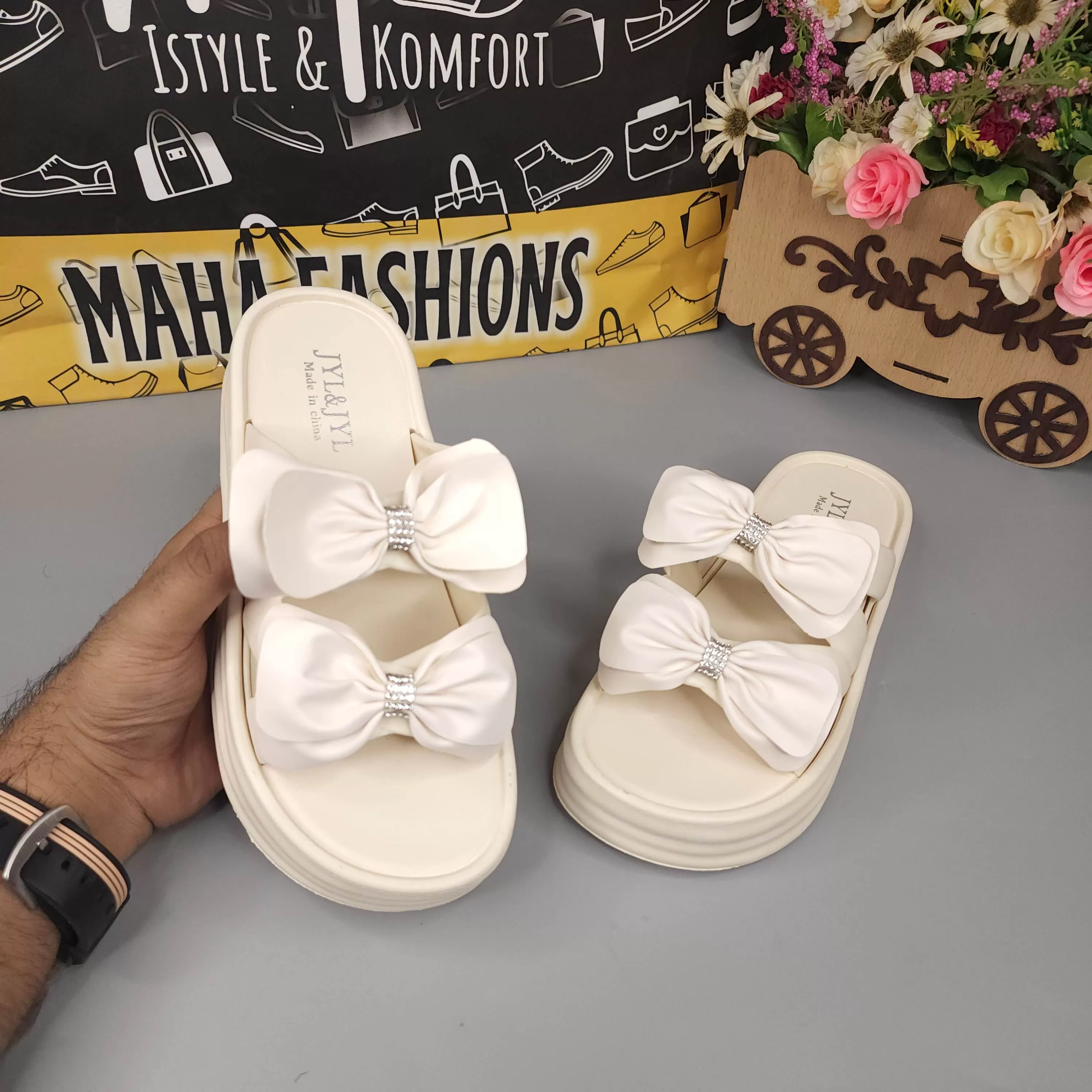 Beige Double Bow Slides