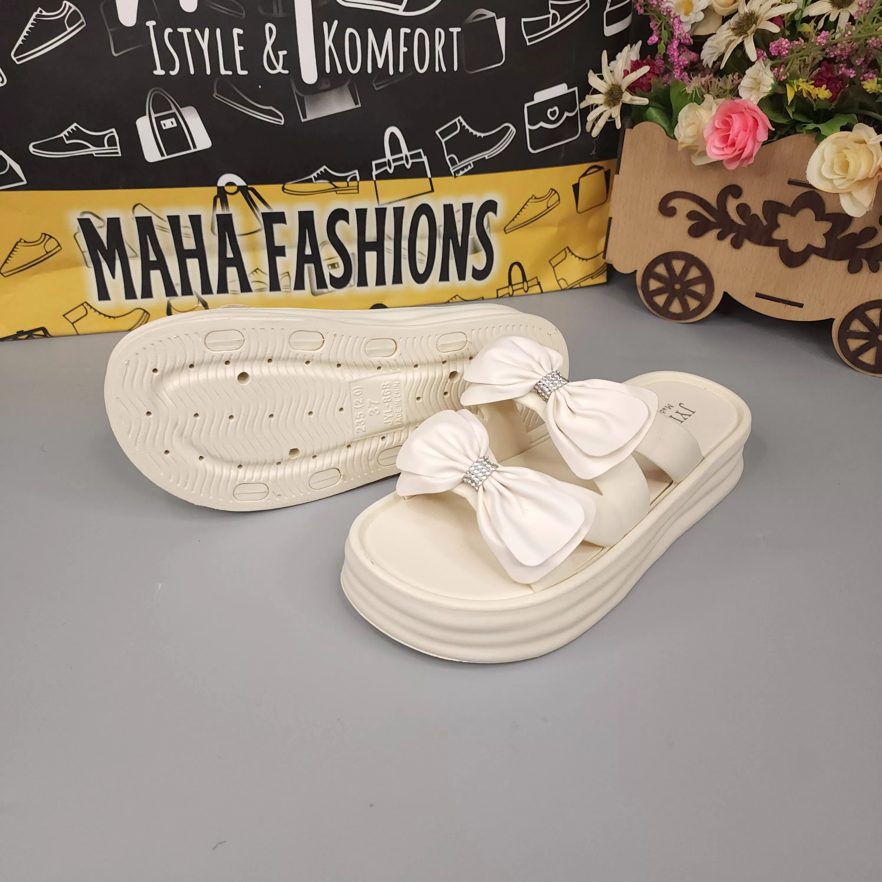 Beige Double Bow Slides