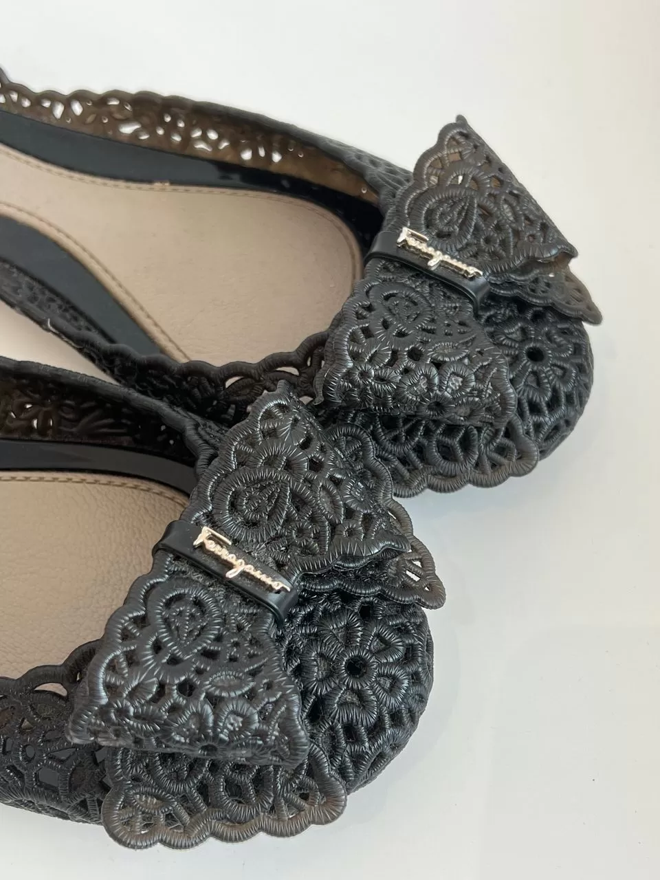 Dark Grey ‘Nilly’ Laser-Cut Jelly Ballerinas