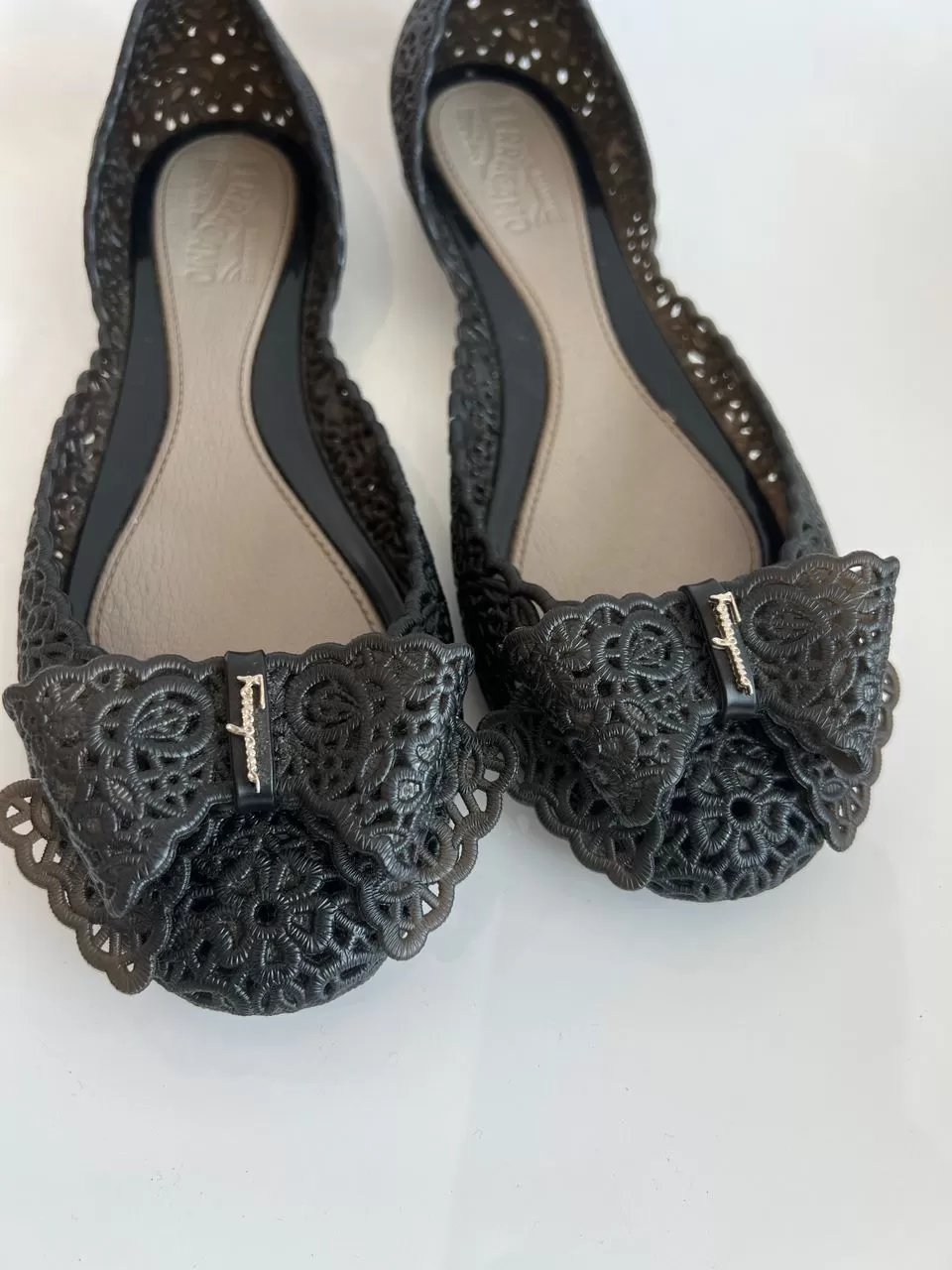 Dark Grey ‘Nilly’ Laser-Cut Jelly Ballerinas