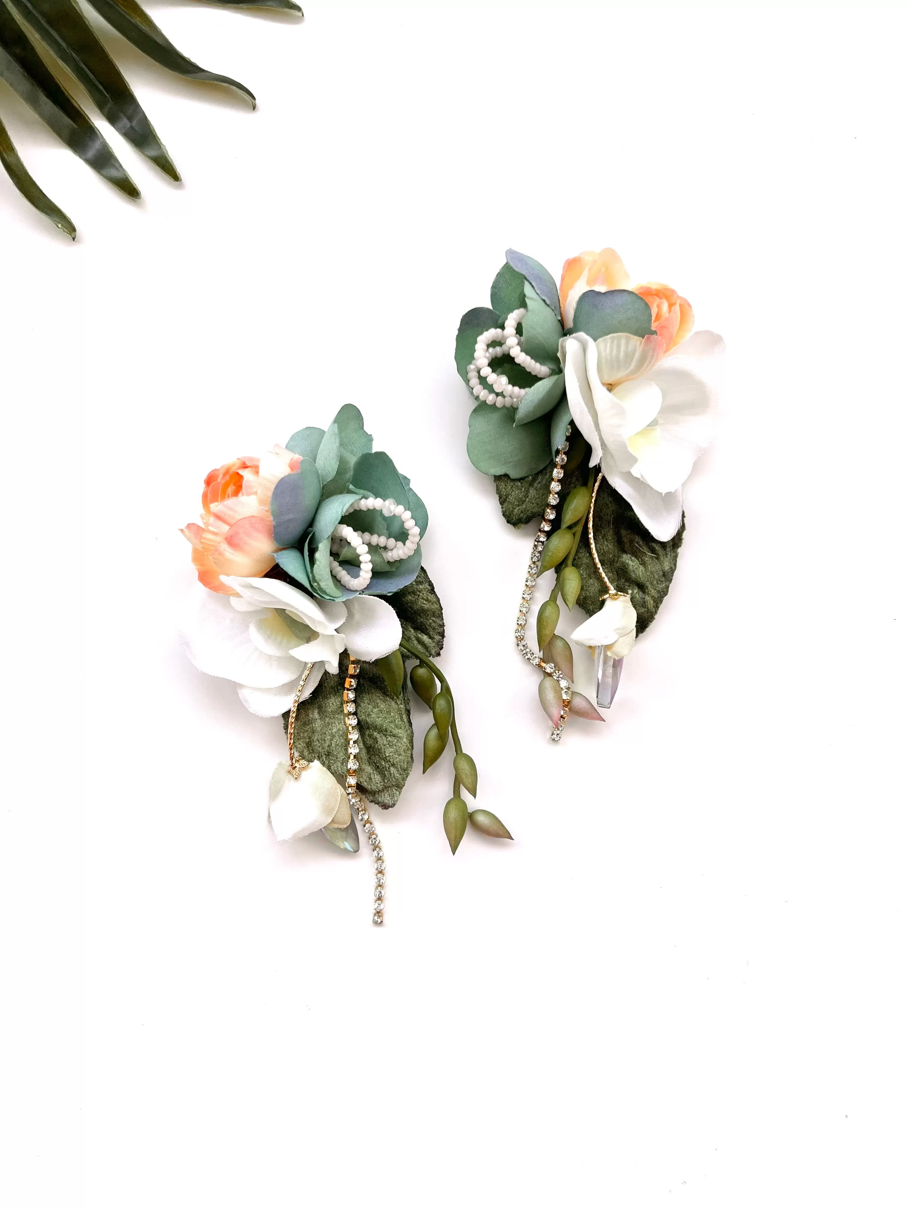 garden party earrings - tea party II