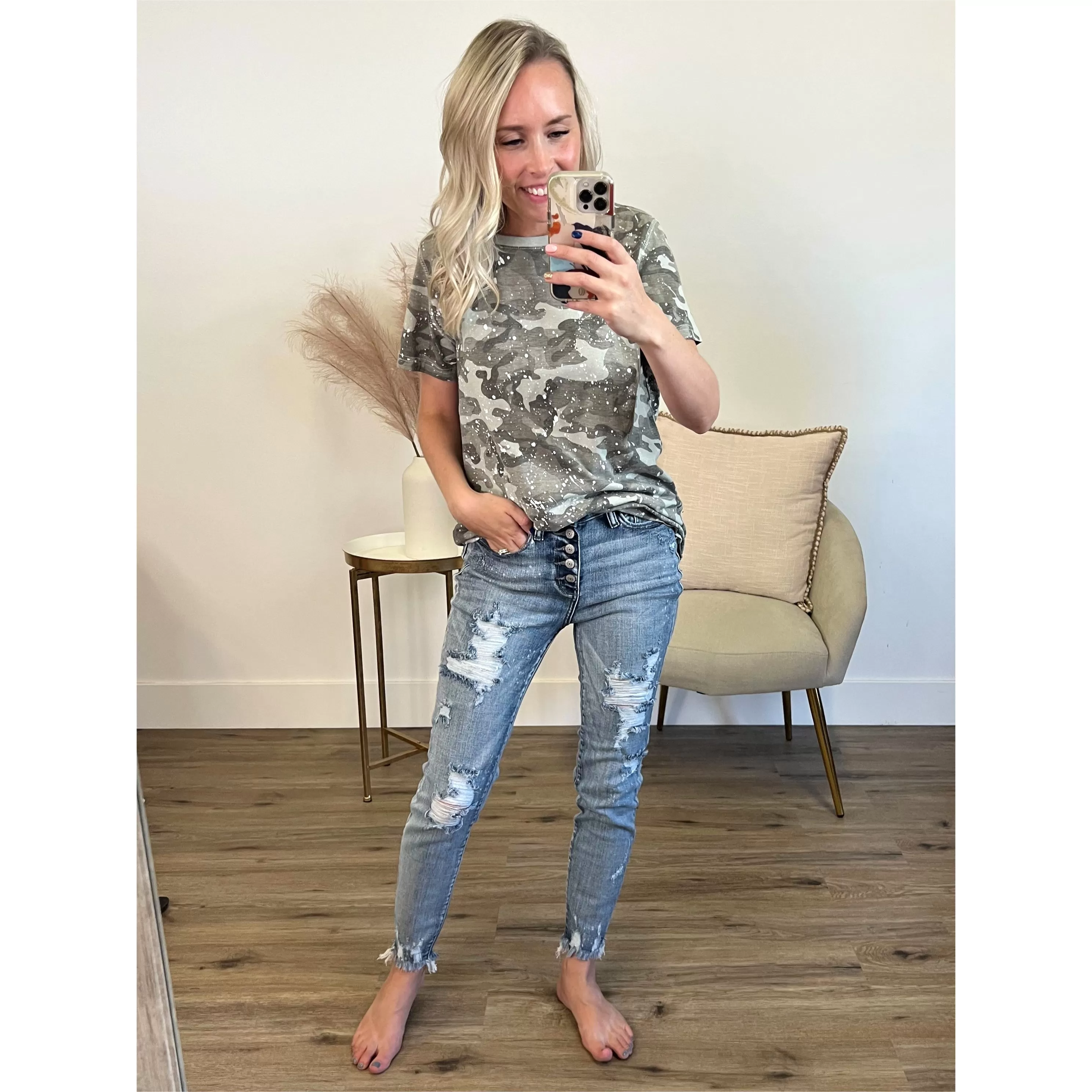 Judy Blue Ellie Distressed Skinny Jeans