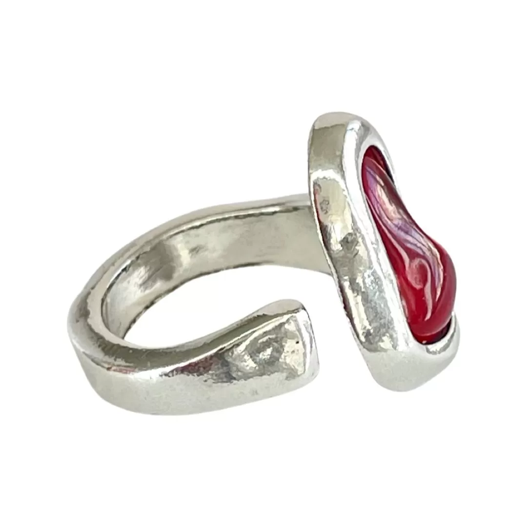 TRA-LA-RA RED LAGRIMA ADJUSTABLE RING